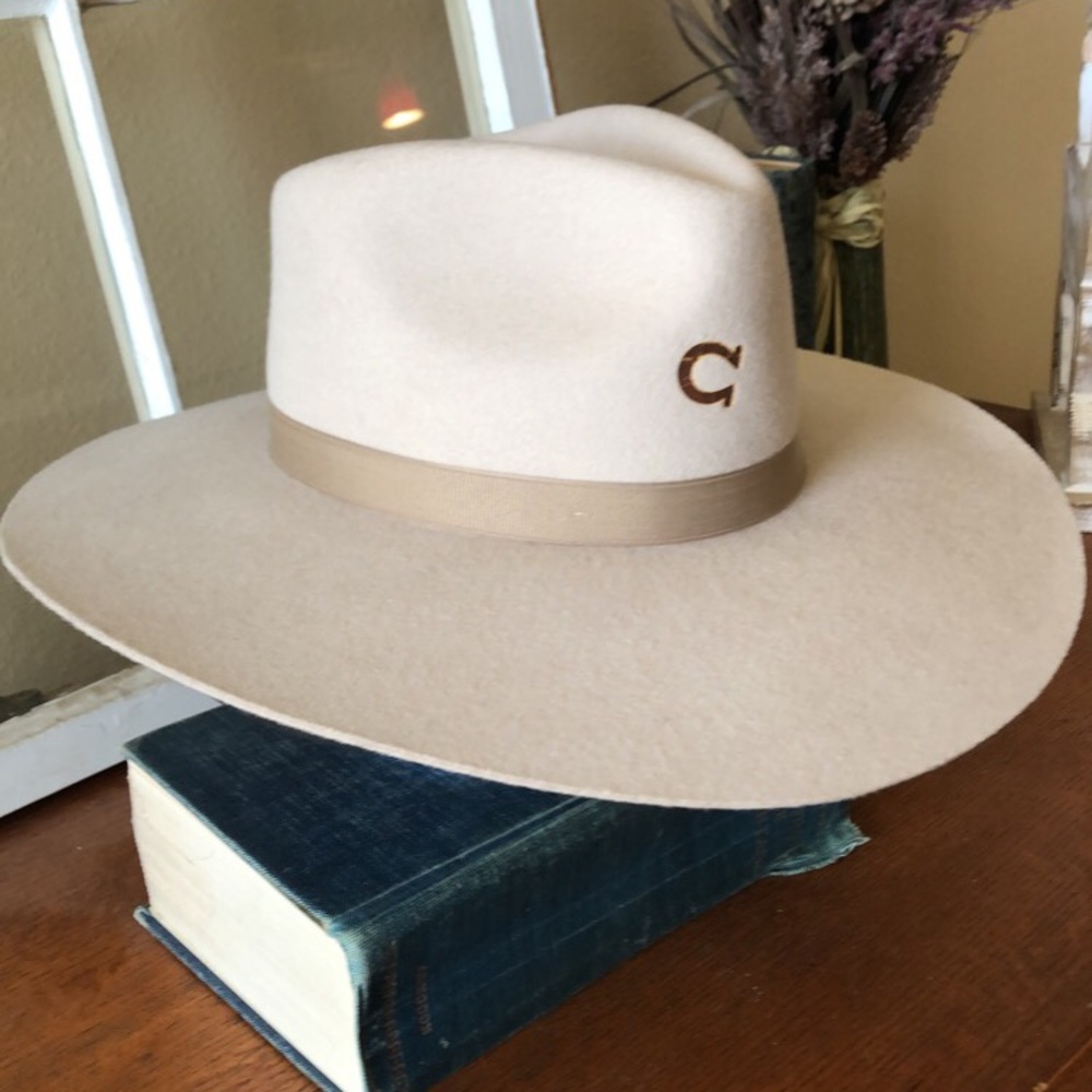 Charlie 1 Horse Highway